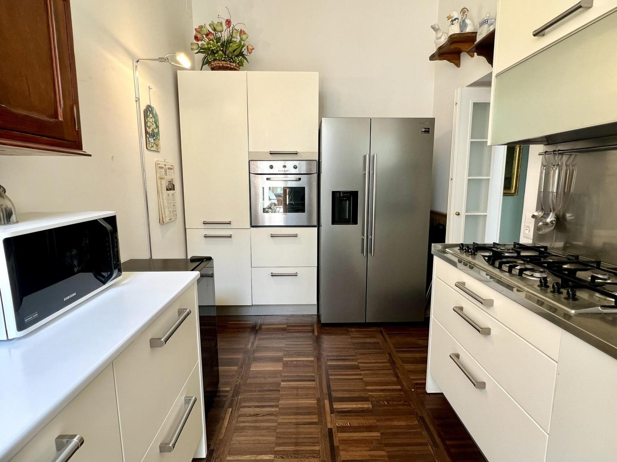 Villa Liberty Townhouse Сиена Екстериор снимка