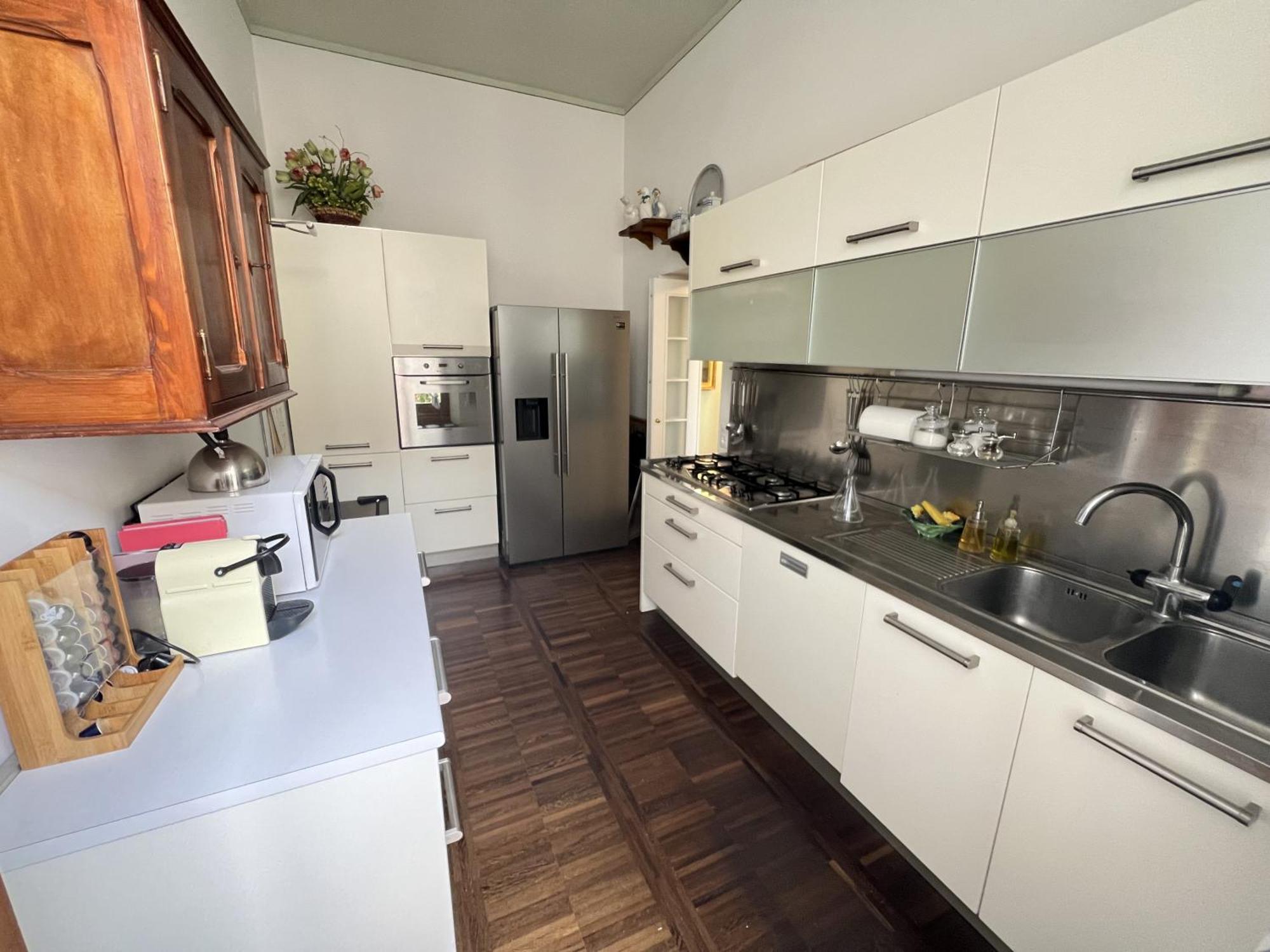 Villa Liberty Townhouse Сиена Екстериор снимка