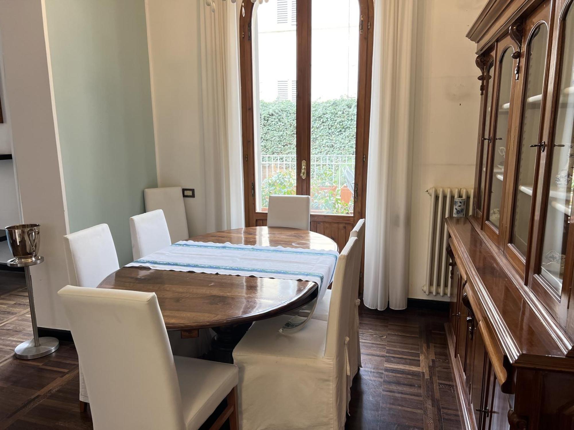Villa Liberty Townhouse Сиена Екстериор снимка